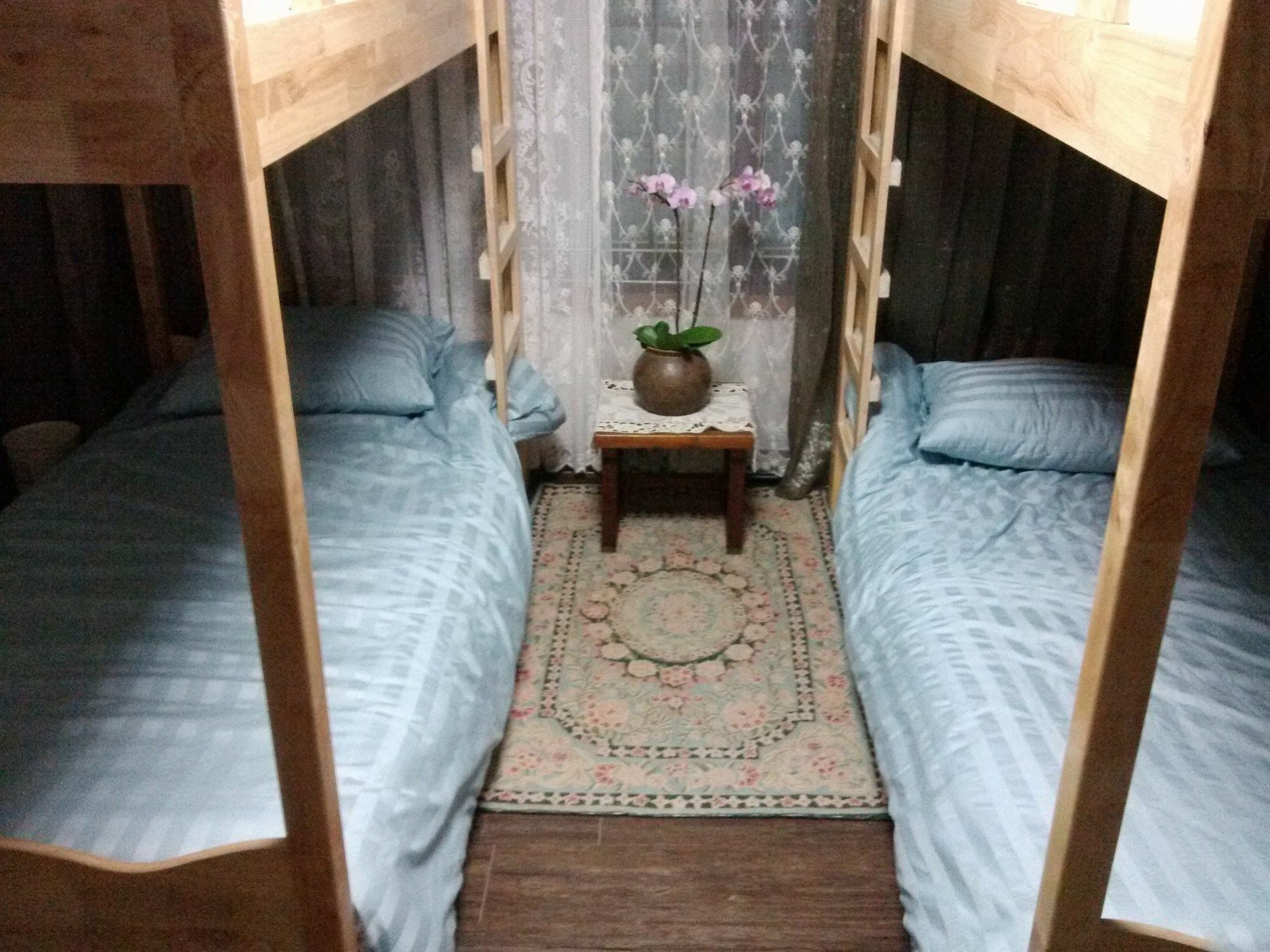 K Star Road Guesthouse - Hostel Seoul Exterior foto